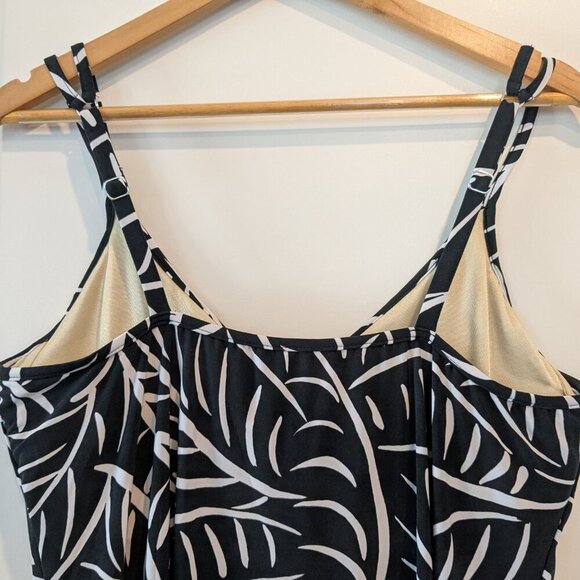 Miraclesuit Tankini Top Women's 16 Underwire Swim Top Hard to be Leaf Malibu - Picture 7 of 11